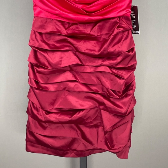 NEW Express Dress Womens 4 red pink satin pencil cocktail colorful classic - Picture 3 of 9